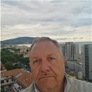 Laureato economia aziendale e diplomato mat. classica professionista e docente offre lezioni di storia storia dell'arte filosofia